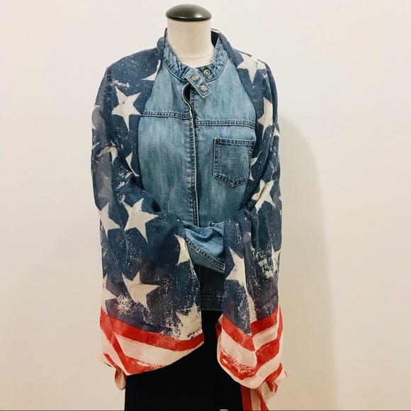 Mossimo Supply Co. stars and stripe red, white and blue infinity scarf. EUC - Picture 10 of 10